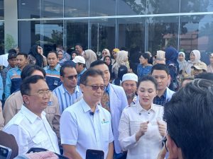 Menkes Budi Gunadi Sadikin saat Melakukan Inspeksi di RSUD Maba Halmahera Timur.