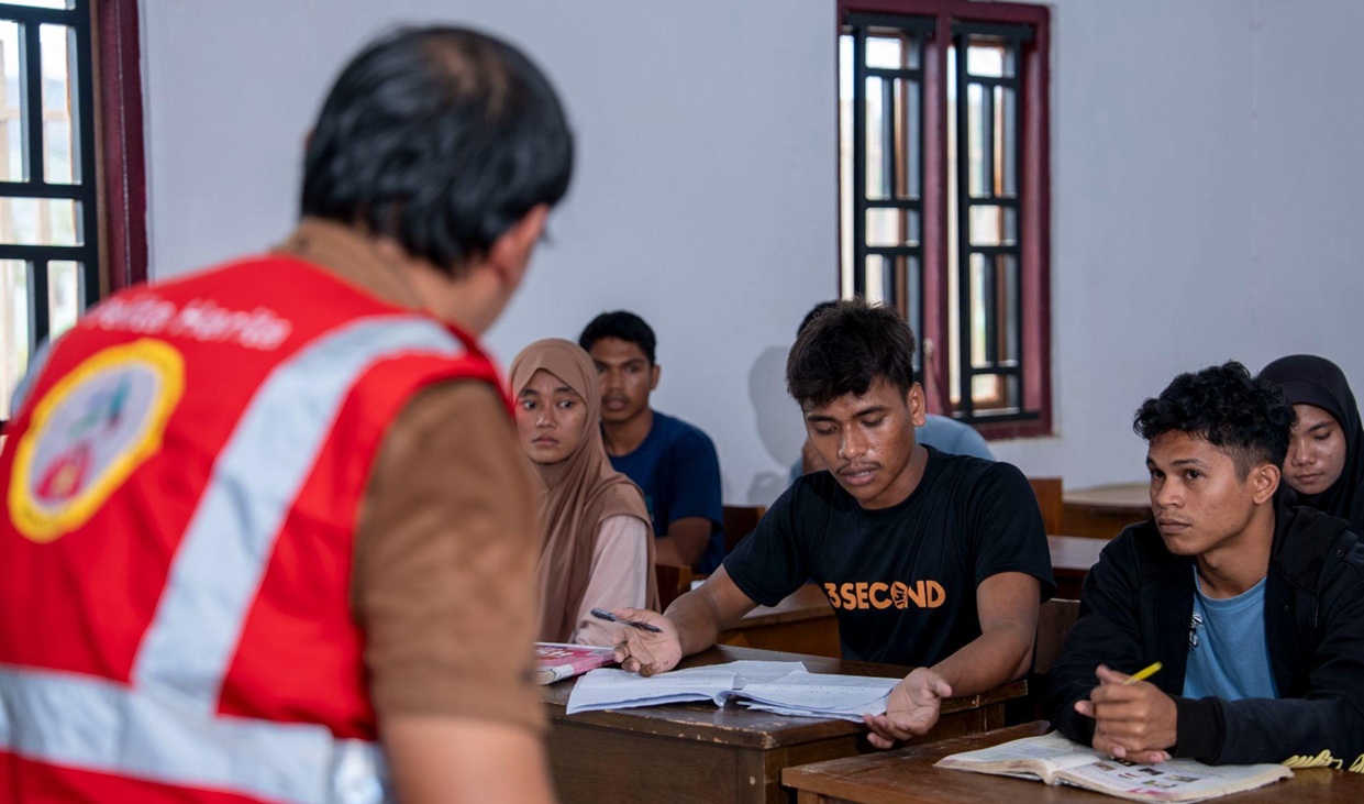 Cerita Inspiratif dari Pulau Obi: Kasman La Jaani Menjemput Mimpi di Tengah Himpitan Ekonomi