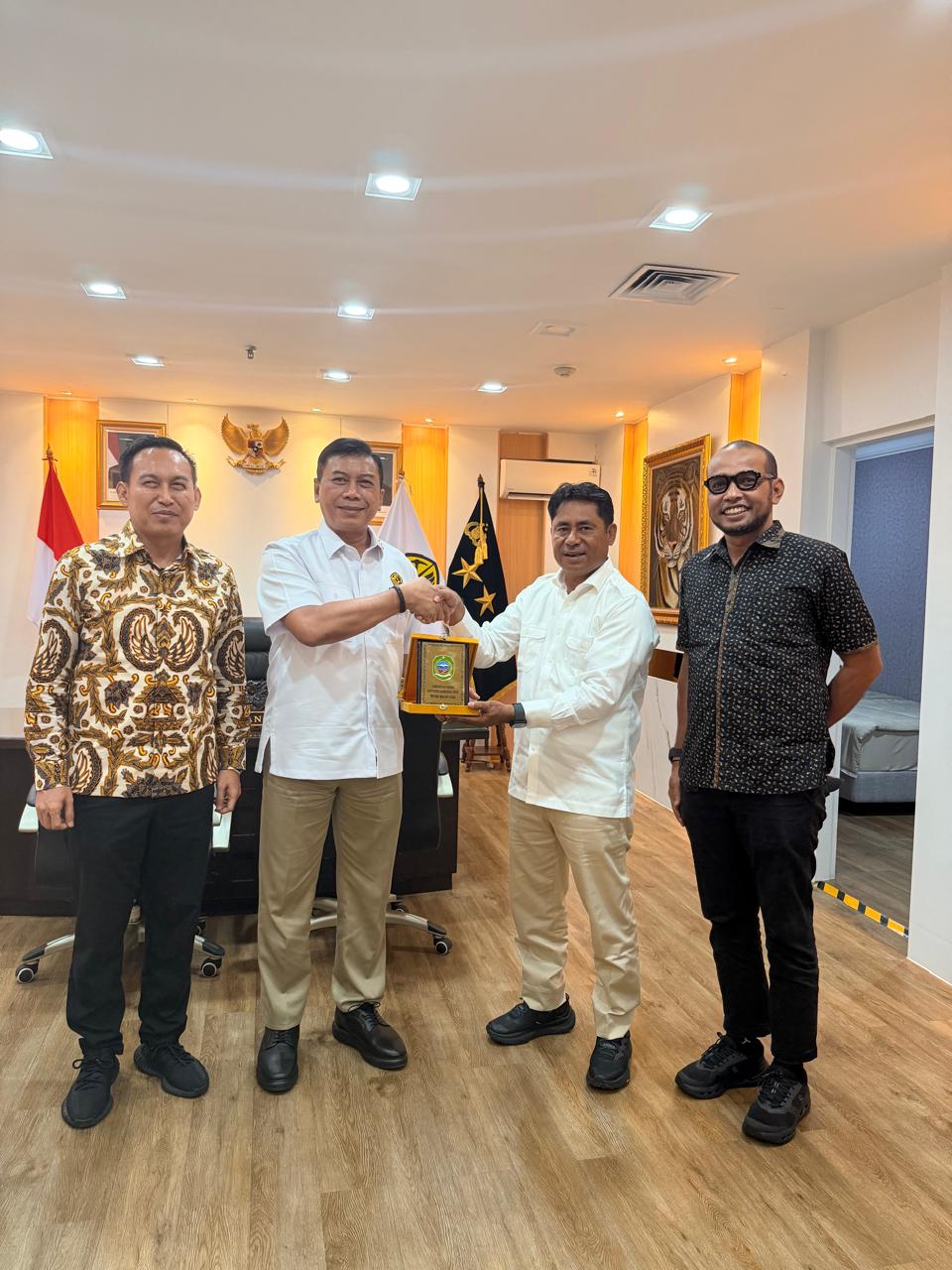 Kordinasi Masalah Pertambangan Di Haltim Bupati Kunker Ke Kementrian ESDM 